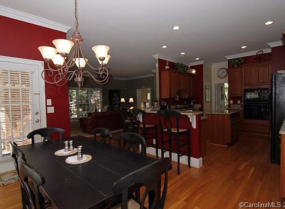 4th image of 6812 Thornton Oaks Ct