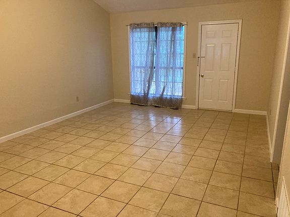2nd image of 2309 Belin Dr