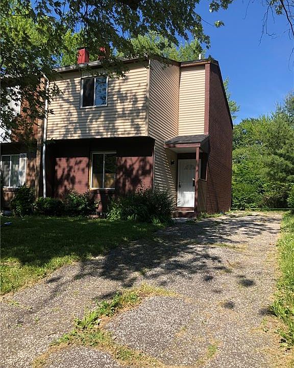 1st image of 3011 S Moreland Blvd