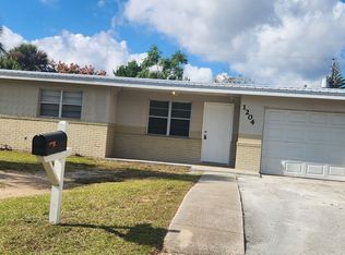 1204 Imperial Dr, Daytona Beach, FL 32117