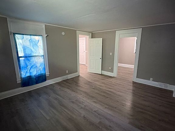 5th image of 59 Oakman St