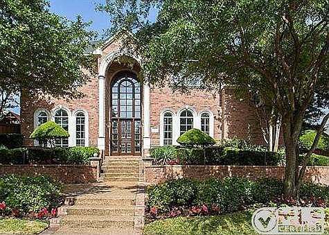 1st image of 2625 Pelican Bay Dr