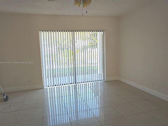 5th image of 11561 NW 36th St #11563