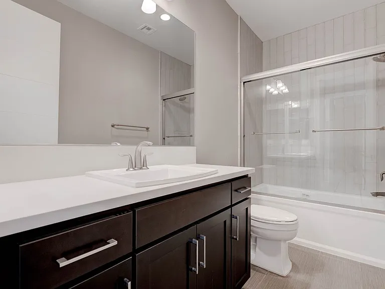 86 Pristine Glen St — Photo 33