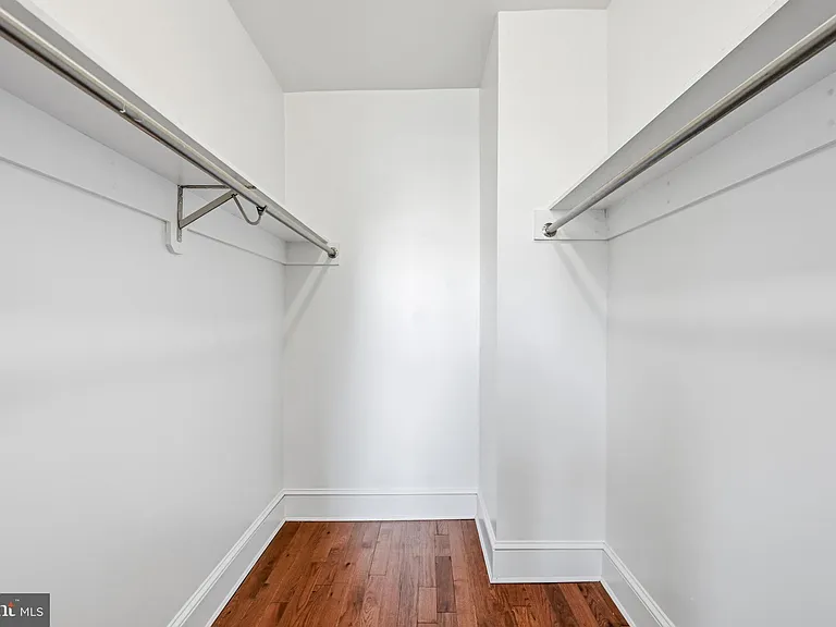 265 S 22nd St #3R — Photo 15