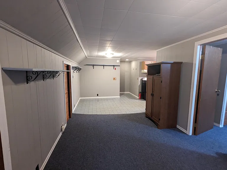 57 Colonial Dr — Photo 13
