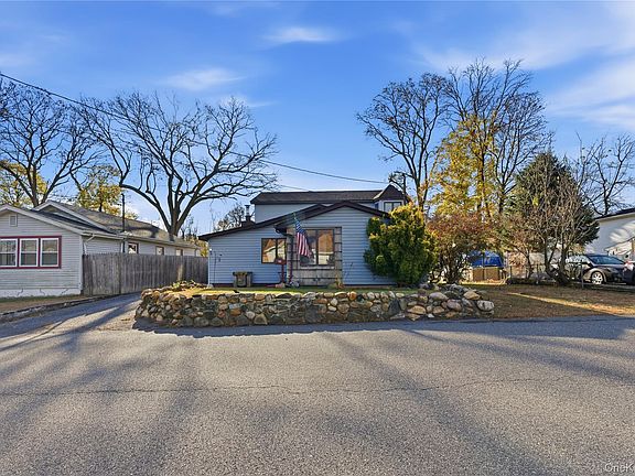 3rd image of 56 Eastview Road