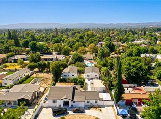 19560 Lanark St, Reseda, CA 91335