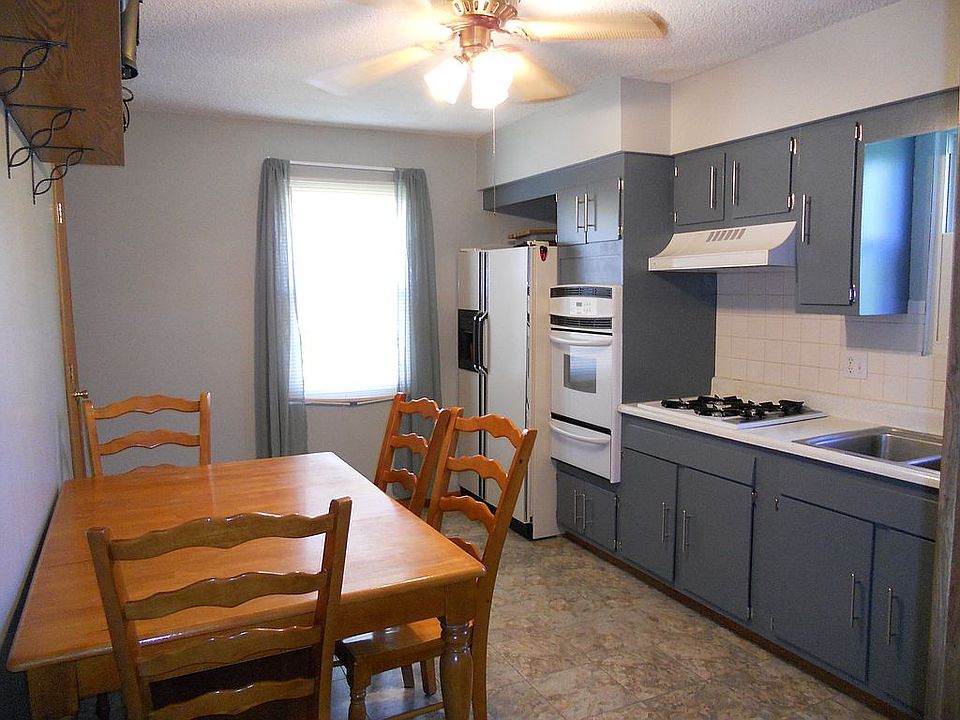 1st image of 2311 Bradley Dr