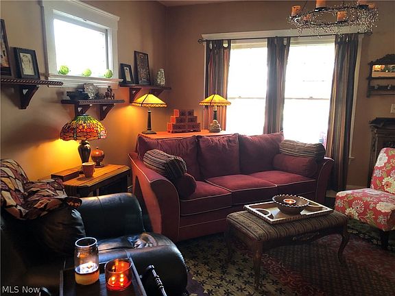 3rd image of 14617-19 W Clifton Blvd