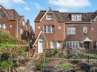 37-37 78th St, Flushing, NY 11372