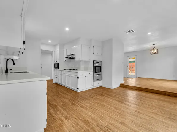 44526 Stanridge Ave #44526, Lancaster, CA 93535