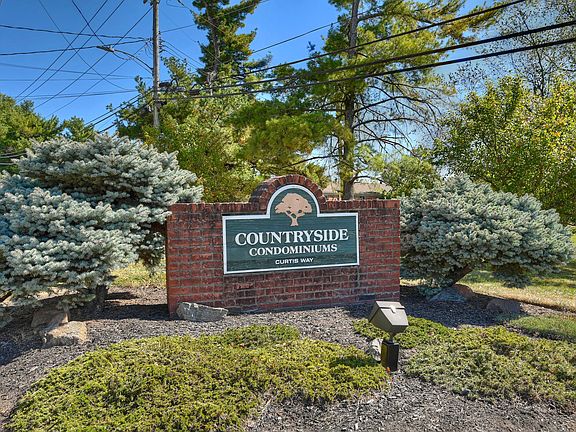 2nd image of 6759 Curtis Way
