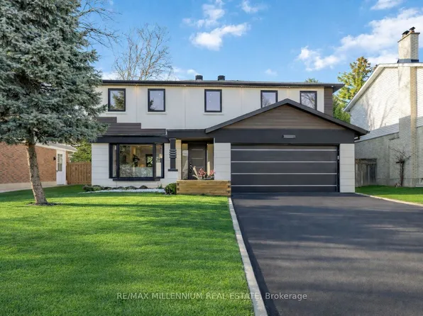 14 Portree Cres, Markham, ON L3T 3G2