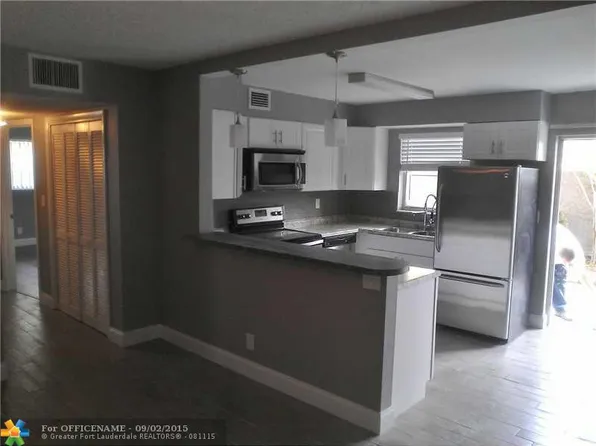 214 SW 1st St #I-2, Pompano Beach, FL 33060