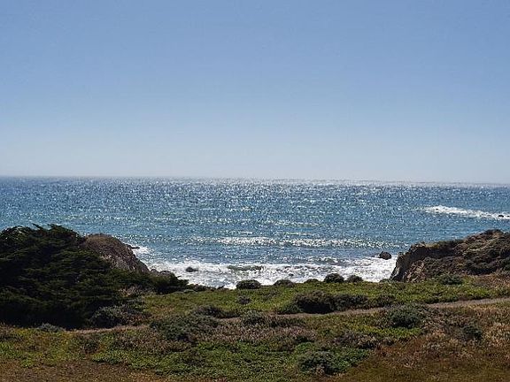 4th image of 349 Fish Rock