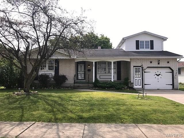 1st image of 11 Gaby Ln