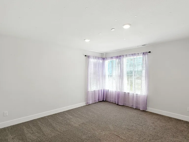 14398 SW 165th Ave — Photo 15