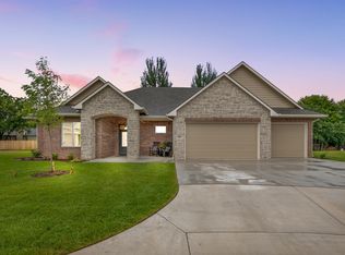 818 N Thornton St, Wichita, KS 67235