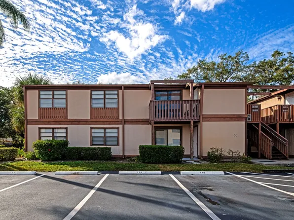 5026 Water Oak Dr, Bradenton, FL