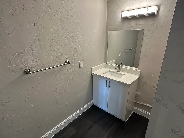 3763 NW 4th Ave #5 — Photo 17