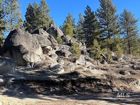 4th image of 28 Sarah Way