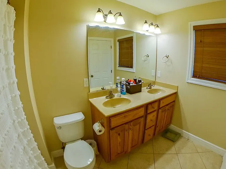 1048 Highland Ridge Dr — Photo 12