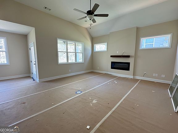 3rd image of 116 Celebration Blvd