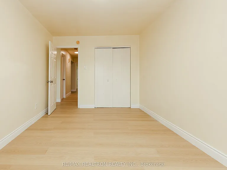 975 Albion Rd #975A — Photo 22