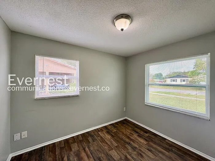 2151 S Ivey Ln — Photo 10