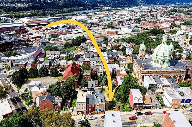 1st image of 3011 Paulowna St