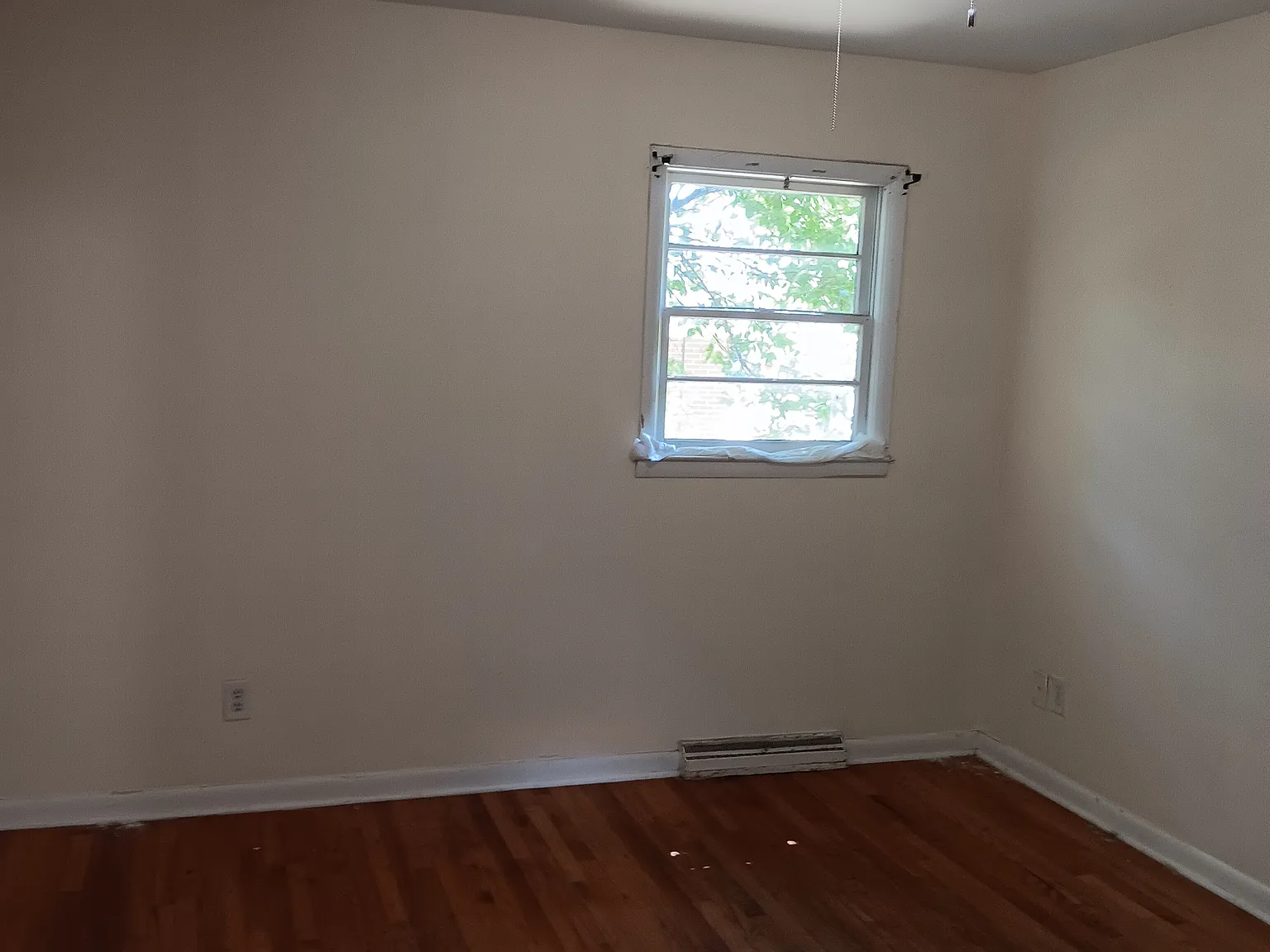 3 bed, 1270 sqft, $1,200 — Photo 3