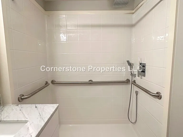 803 Waimanu St #508 — Photo 6