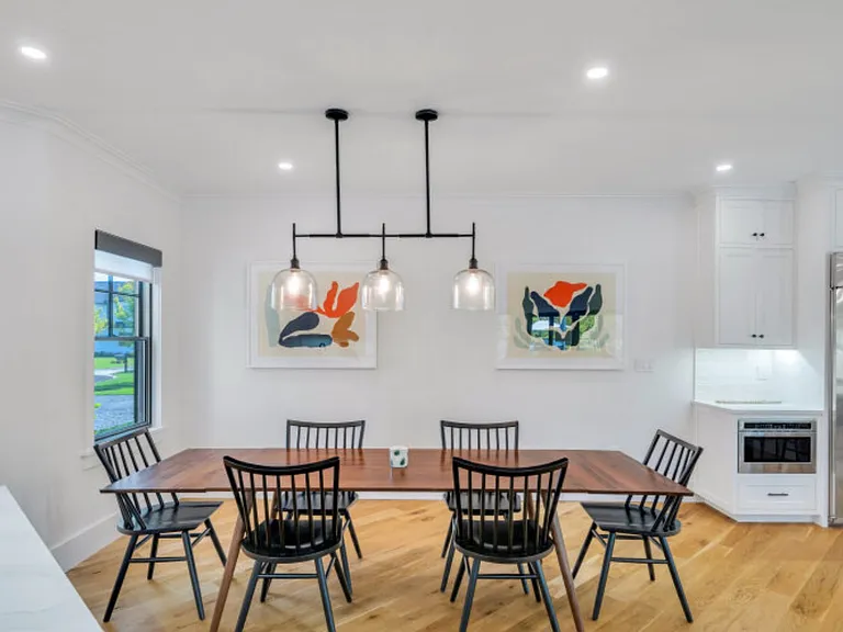 945 Royalton Row — Photo 33