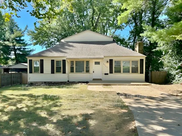 6730 Sterling Ave, Raytown, MO 64133