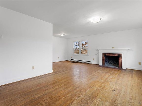 5th image of 116 Ellett Dr SE