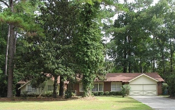 2nd image of 118 Axtell Dr