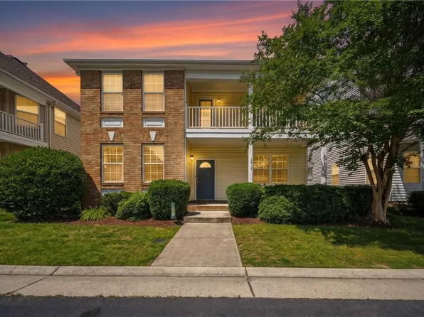 3912 Vanderhorst Dr, Virginia Beach, VA 23462