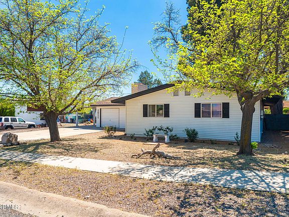 3rd image of 1011 E ASH Drive
