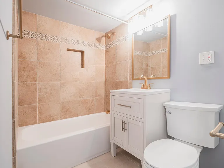 3057 Pharr Court North NW #A — Photo 3