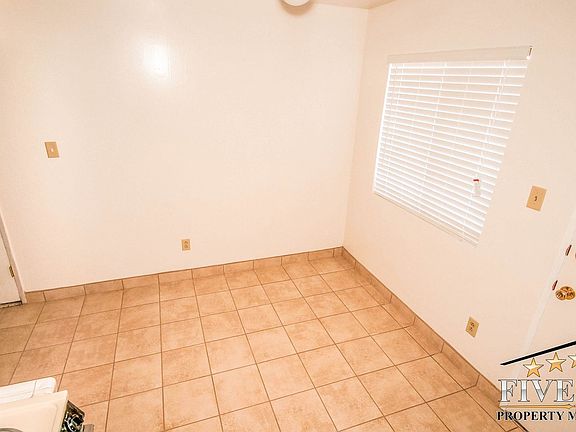4th image of 2700 Ashe Rd APT B