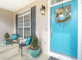 3427 Coach Dr, Hixson, TN 37343