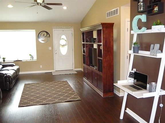 2nd image of 7422 Sterling Springs Way
