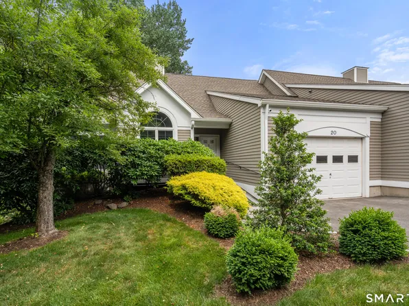 20 Carrie Circle #20, Fairfield, CT 06825
