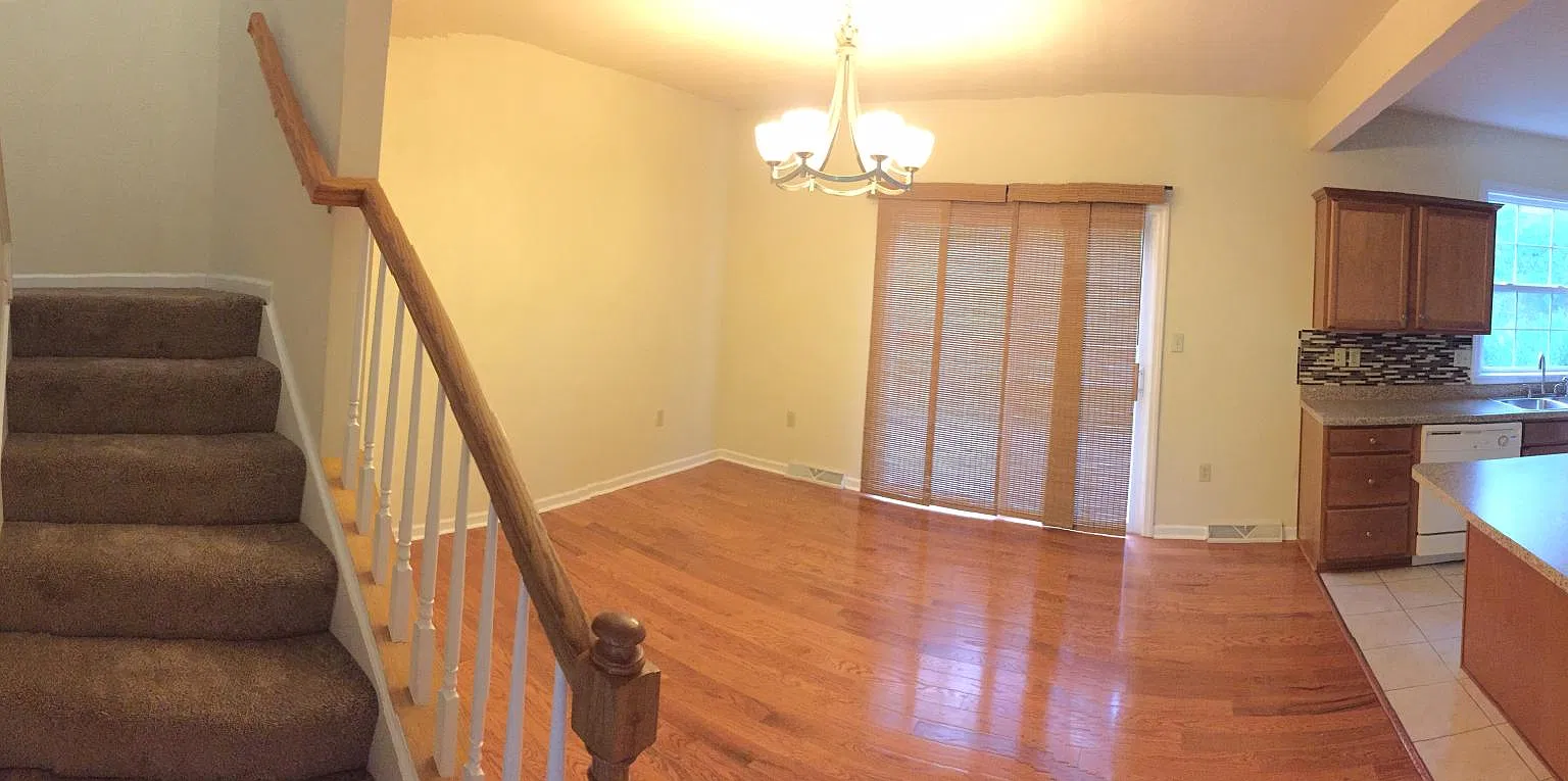 10526 Cherry Grove Court — Photo 4