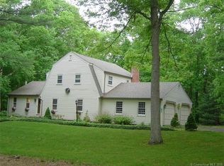 103 Talcott Rd, Guilford, CT 06437