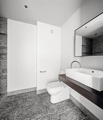 Rented by New York Casas Ltd. | media 8