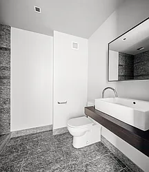 Rented by New York Casas Ltd.