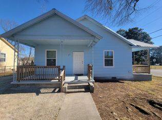 317 Cedar St, La Fayette, GA 30728