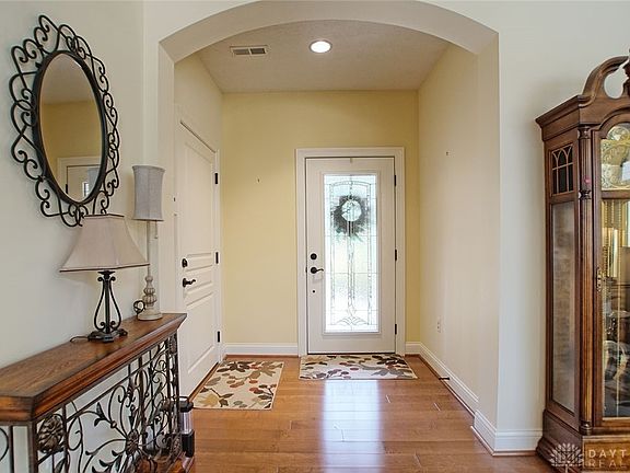 4th image of 8503 Park Place Cir